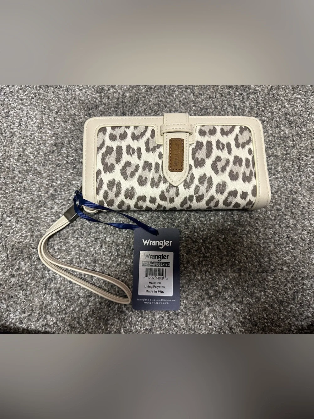 Wrangler Cream and Gray Leopard Print Wristlet